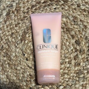 Clinique Moisture Surge Body Hydrator - Soft Peach-Pink Tube